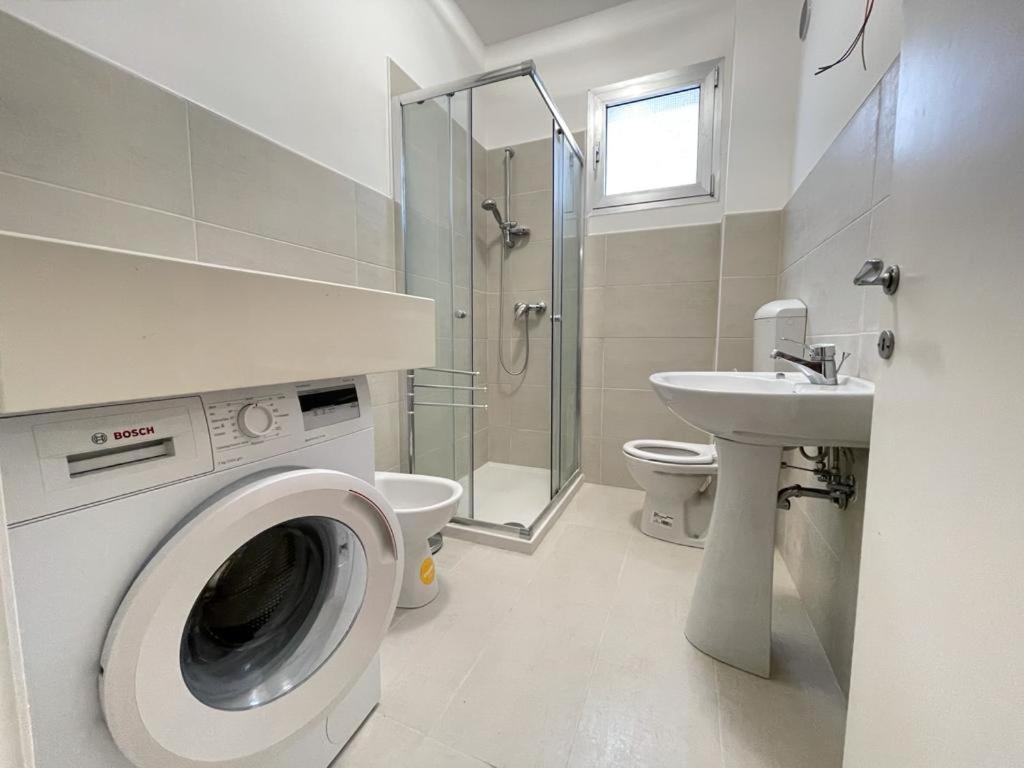 Residence Centro Commerciale - Walterigato Apartments Solo Per Famiglie Lido di Jesolo Luaran gambar