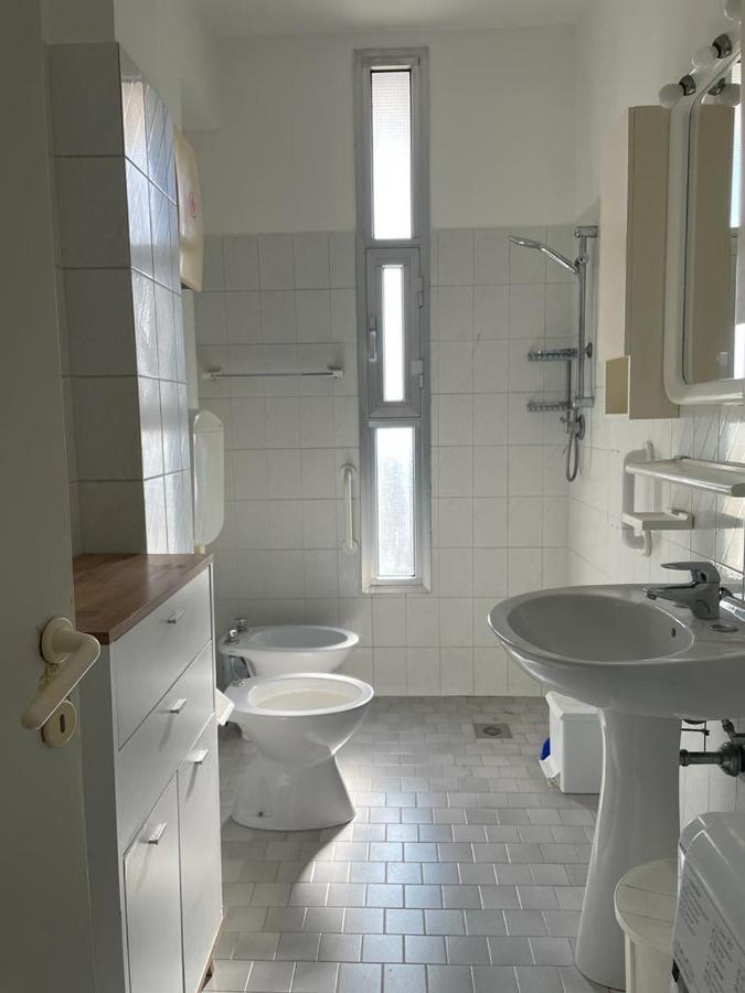 Residence Centro Commerciale - Walterigato Apartments Solo Per Famiglie Lido di Jesolo Luaran gambar
