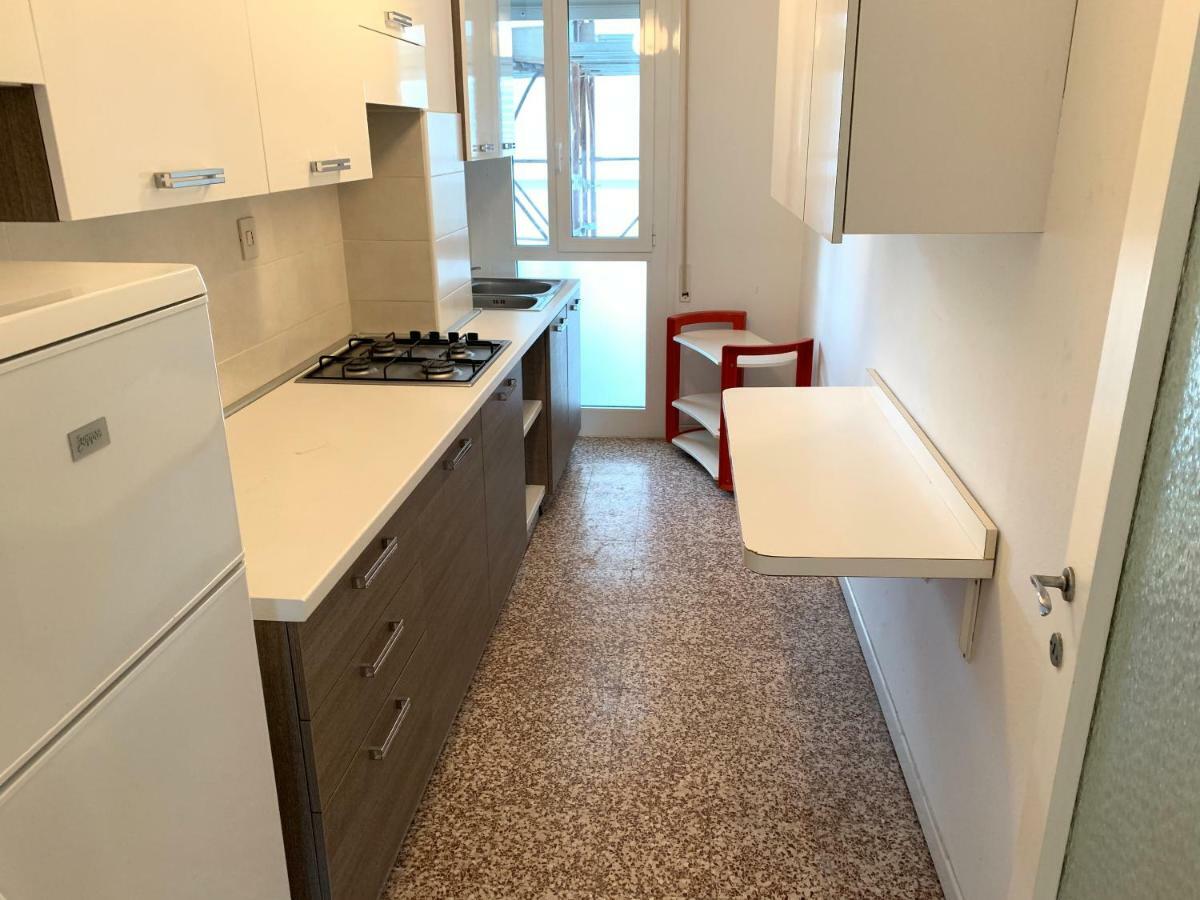 Residence Centro Commerciale - Walterigato Apartments Solo Per Famiglie Lido di Jesolo Luaran gambar