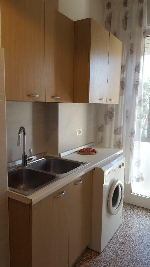 Residence Centro Commerciale - Walterigato Apartments Solo Per Famiglie Lido di Jesolo Luaran gambar